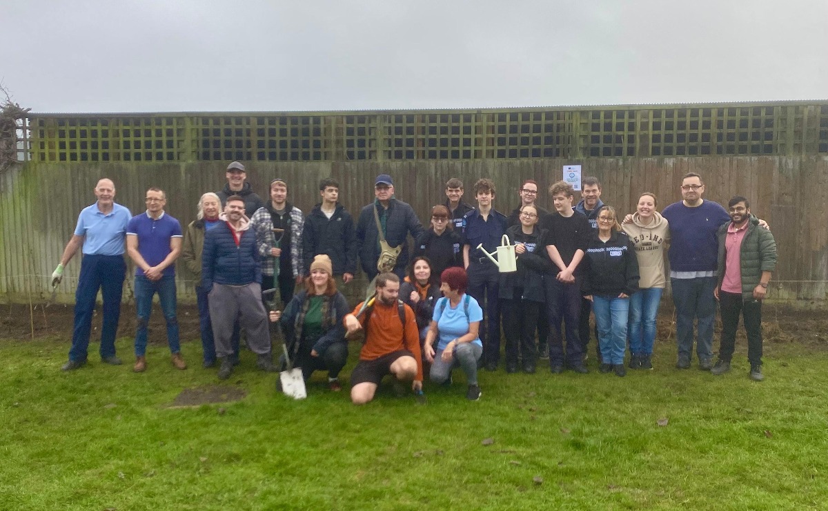 FoRCE volunteers pose for a photo after a good morning's work planting hedgerow whips